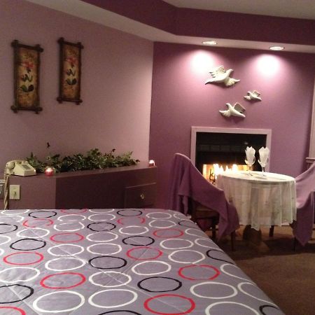 Inn Of The Dove - Romantic Luxury Suites With Jacuzzi & Fireplace At Harrisburg-Hershey-Philadelphia, Pa חדר תמונה